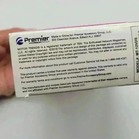 Motor Trend Dual 12V Universal Socket Adapter 2X 12 Sockets MT-12VDS - Picture 5 of 7